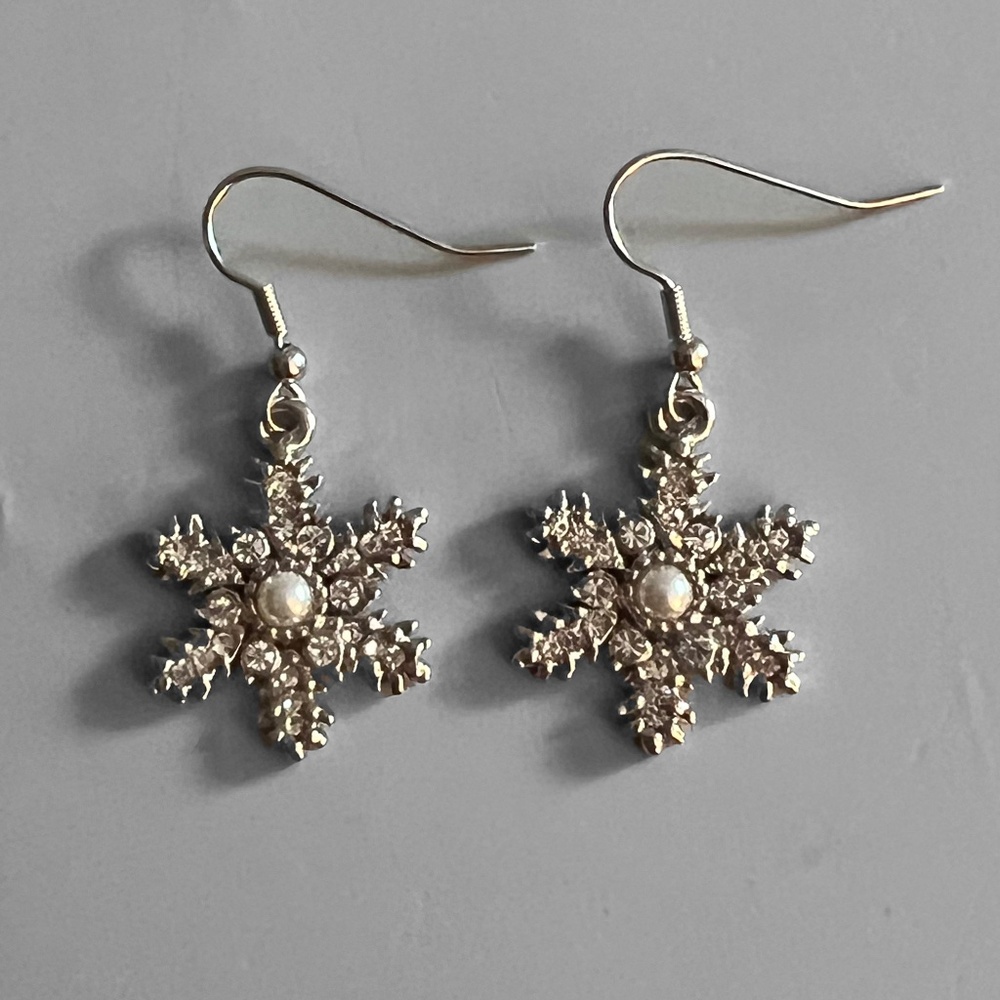 Snowflake Dangle Earrings